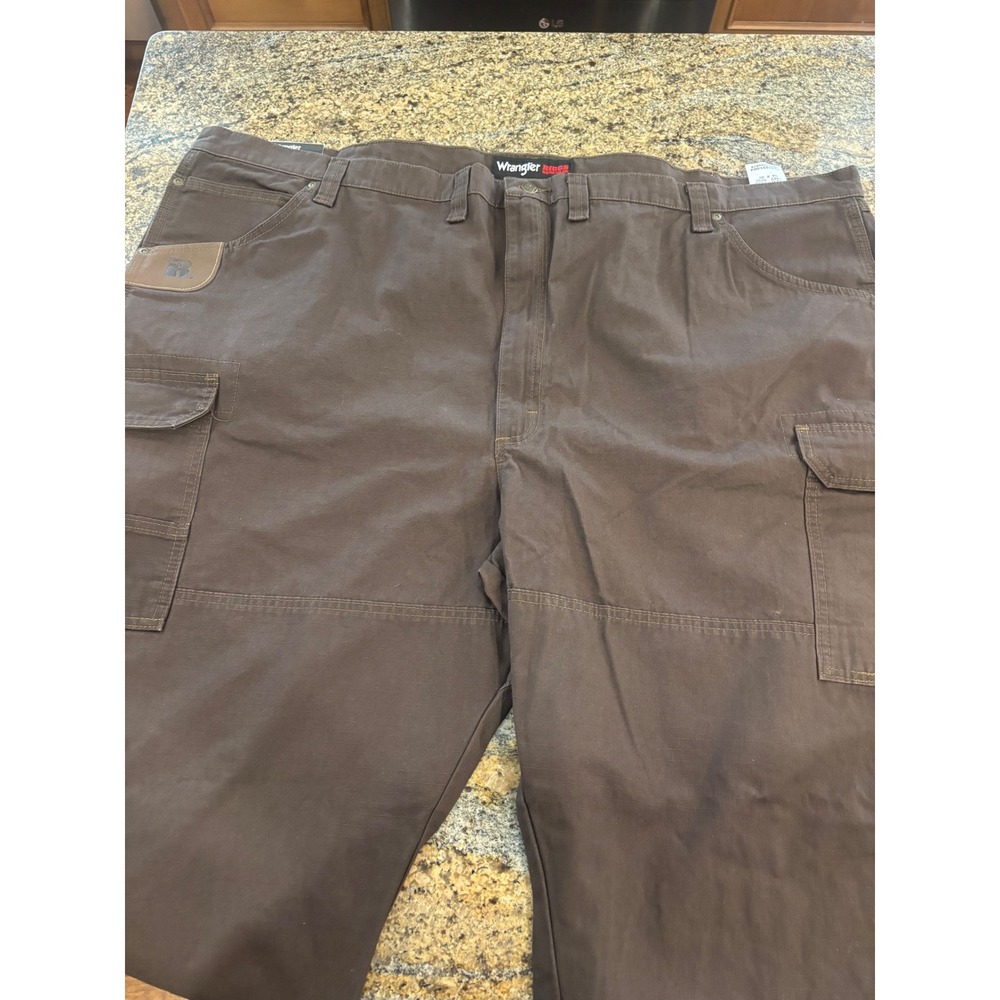 NWT Wrangler RIGGS Workwear Mens Ranger Relaxed Fit Brown Cargo Pants 42x30